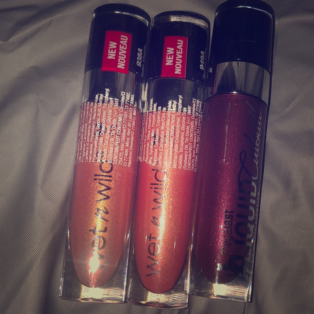 Wet N Wild Metallic Lipstick